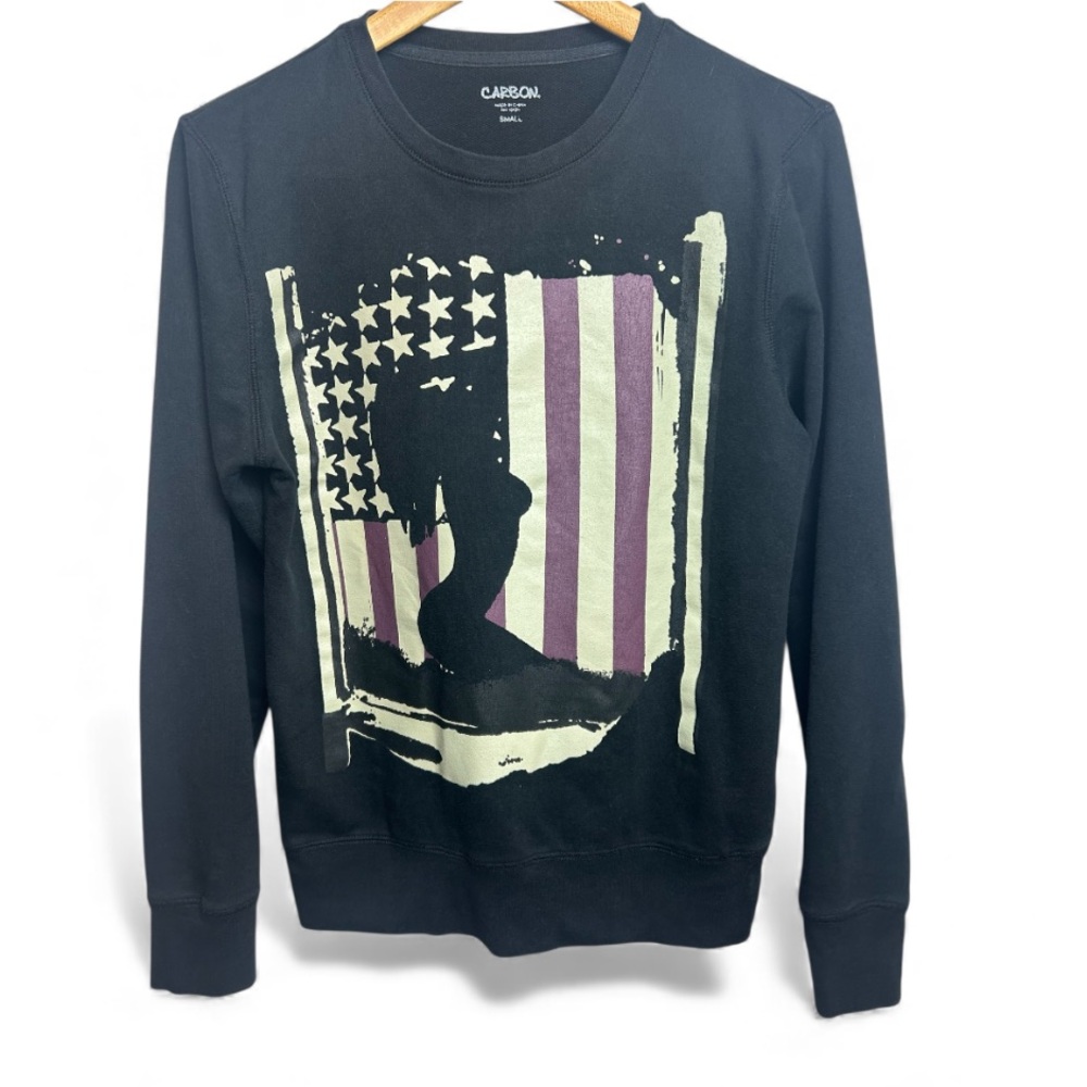 Carbon Black Men's Sweater with Graphic Design
